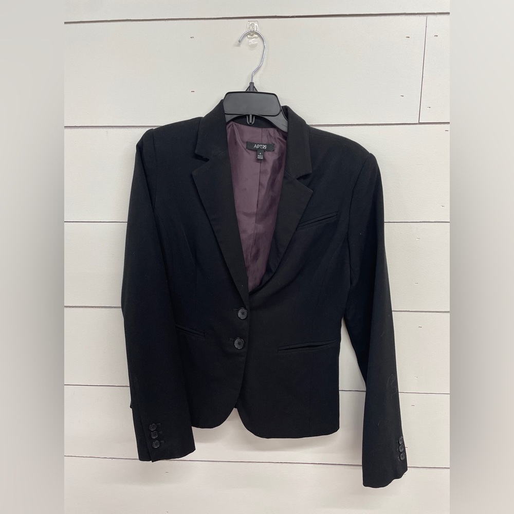 Apt.9 Womens black blazer - size 6